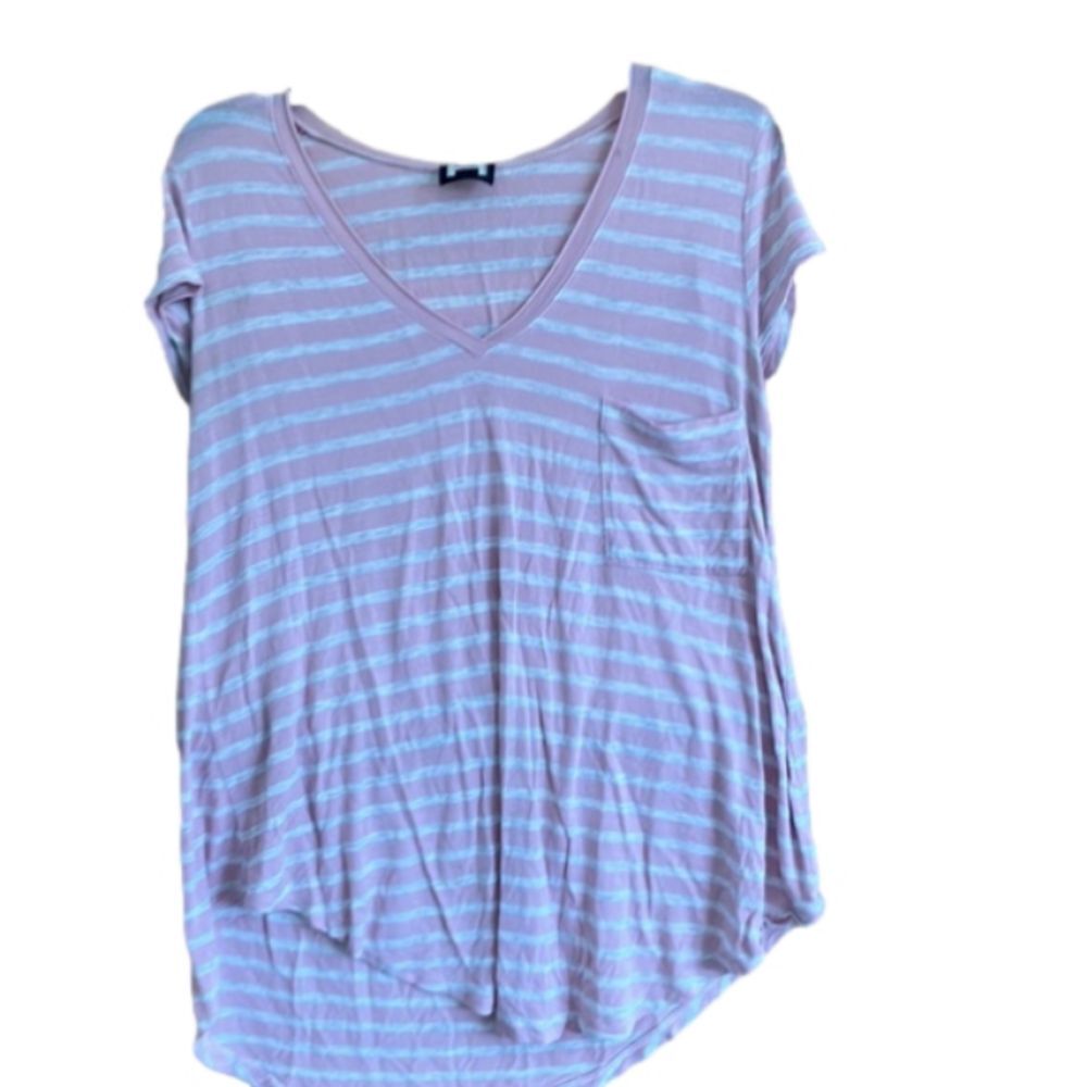 5/$20 BUNDLE 🎈 PINK and white large striped shirt box 23